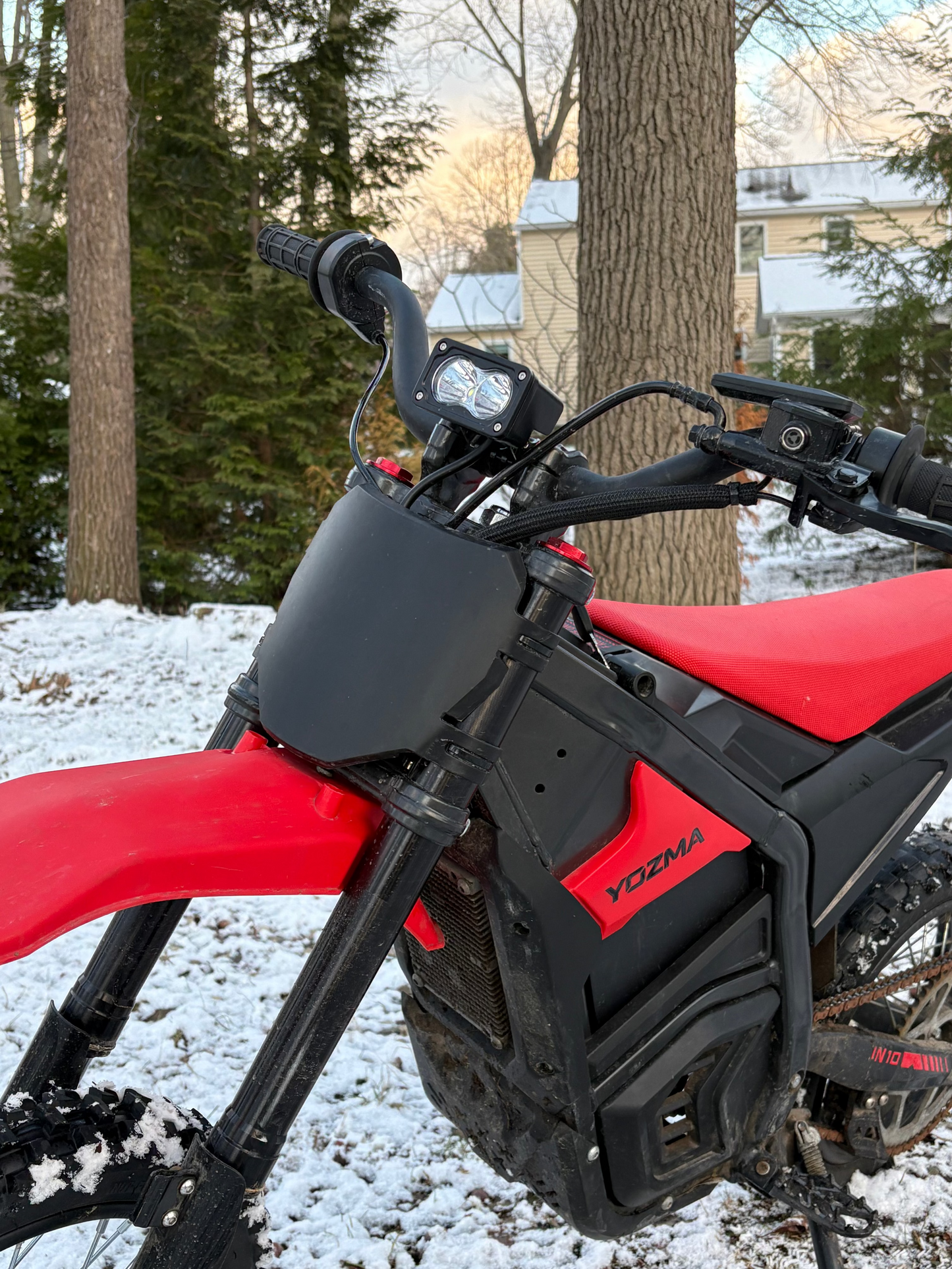 Universal Battery Power Baja Light V1 (Includes Handel Bar Switch)