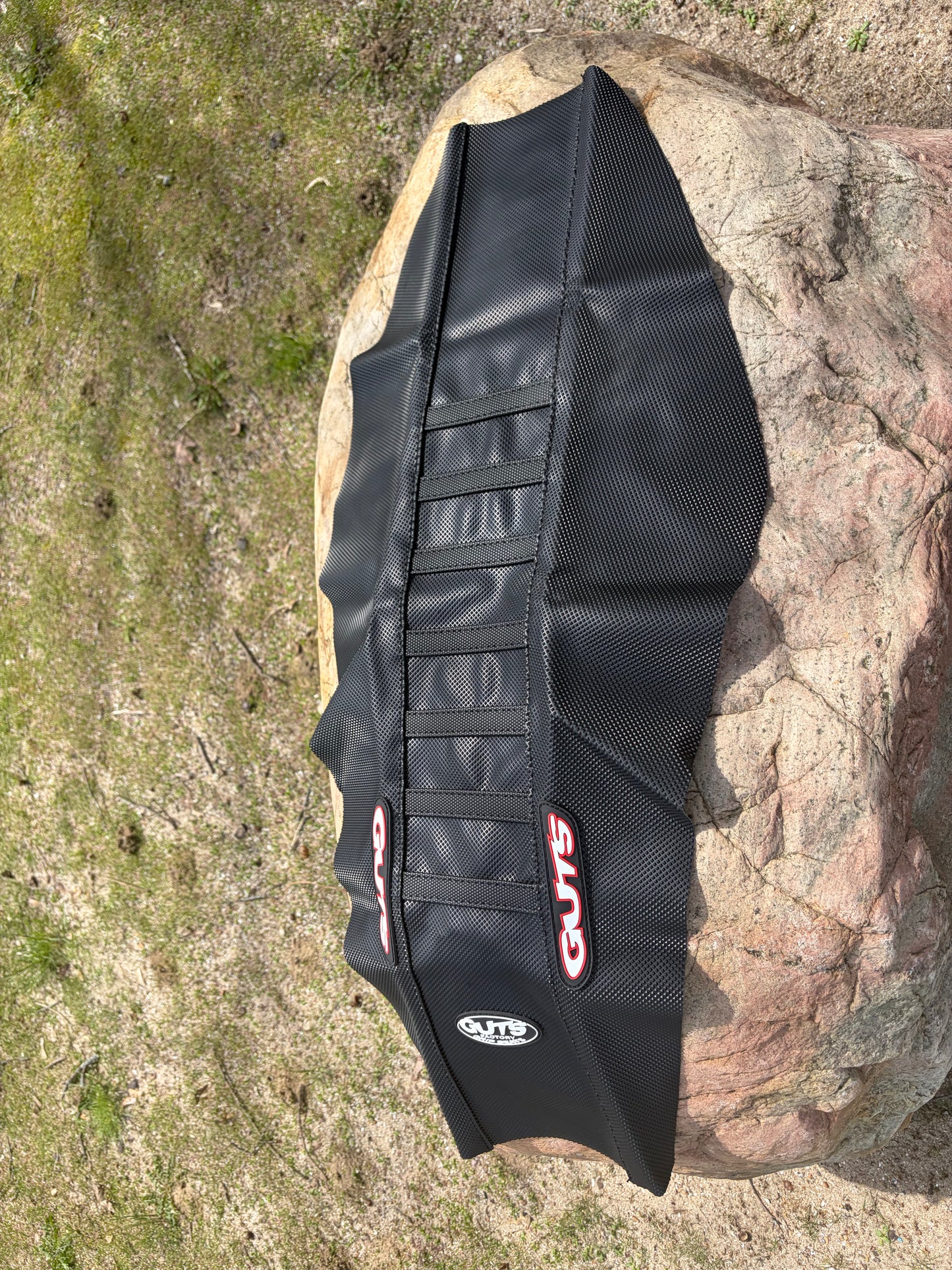 Universal fit: Guts Seat Cover